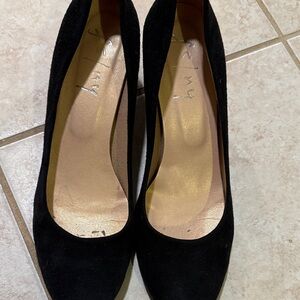 French Sole Black Suede Pumps